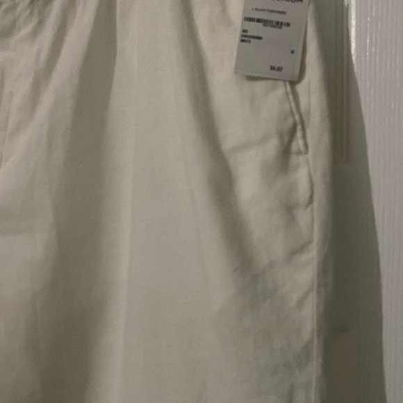 Men’s White Pants - Picture 3 of 5
